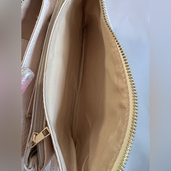 Caroline Hill '' Crossbody Wristlet Bag Vegan PU Non-Leather Beige - Picture 7 of 9